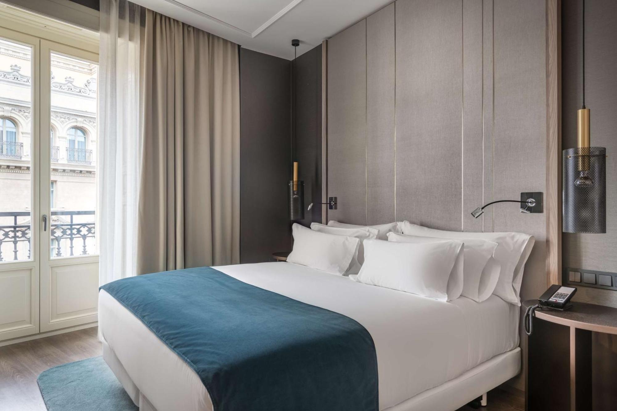 Hotel Nh Collection Madrid Gran Via Zewnętrze zdjęcie