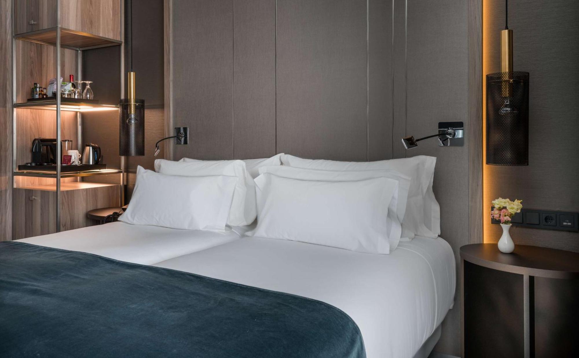 Hotel Nh Collection Madrid Gran Via Zewnętrze zdjęcie