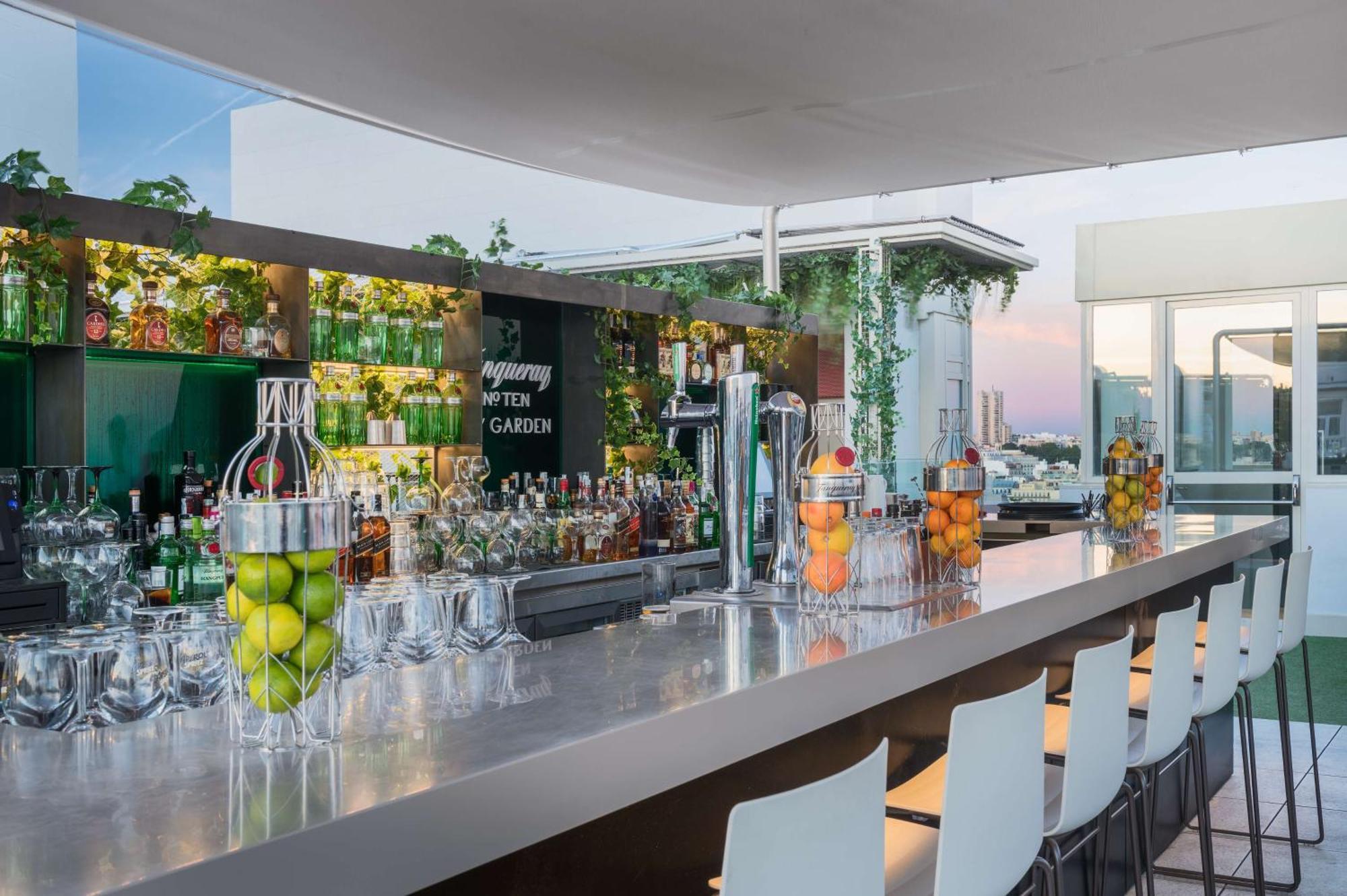 Hotel Nh Collection Madrid Gran Via Zewnętrze zdjęcie